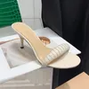 جيانفيتو روسي أعلى جودة راينستون نساء النعال شريحة من الجلد الصنادل أحذية شببر مصممين مصممين لباس أحذية أحذية كعب مصنع