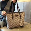 Fabrik direkt verkauf 2022 Neue Trend Mode Atmosphäre Schulter Tasche Große Kapazität Handtasche Hochwertige Retro Frauen Tote Tasche