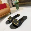 디자이너 여성 낟 알 소 가죽 여름 플랫 플립 플롭 신발에 투명 샌들 슬라이드 패션 넓은 미끄러운 슬리퍼 EU35-EU43 대형 상자 NO350