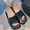 Slippels Summers Luxe vrouwen 2022 Trend vrouwelijke casual buitenglaasjes slip op sandalen flip flops dames strand flats schoenen 220518