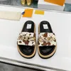 2022 Moda Leopardo Chinelos de Cadeia Masculina Decoração Feminina Sandálias de Verão Feminina Ladies Flip-Flops Chinelos Praia Casual Lace Caixa Tamanho 35-45