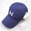 2022 Nuevas gorras de béisbol para hombres y mujeres Moda clásica bordada Letra n Parejas con el mismo y Sombrero de playa sombreros para mujeres sombreros para hombres