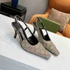 Dames Sandalen met halfhoge hak Designer Slippers Vrouw Variety Sandalen Slipper Bloom web Bloemen Glitter Print Schoenen Leer Rubber Zomer Shopping Essentials Maat 35-41