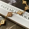 18K Gold Luxury Clover Designer Charm Bracelets for Women Retro Vintage Italy Brand Diamond Bracelet Bangle Party Wedding Jewelry