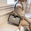 Bolsa de designer 2022 fábrica por atacado nova moda japonesa impressa sacola grande capacidade portátil bolsa de ombro feminina