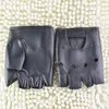 Guantes sin dedos 1 par Unisex Moda Negro Deporte al aire libre Cuero de PU Conducción sólida Punk Medio dedo1239W4475110