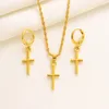 Kvinnlig dam Jesus Cross Hoop Dingle Earrings Halsband Pendant Set Yellow Gold