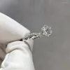 클러스터 링 실버 925 오리지널 다이아몬드 테스트 과거의 화려한 컷 1 D 컬러 Moissanite VVS1Grade 보석 약혼 반지
