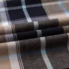 Chemise en coton et lin à carreaux décontractée pour hommes, coupe classique, poche unique, boutonnée, confortable, douce, manches longues, chemises à carreaux à rayures 220322