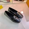 Handgefertigte Gloria-Loafer für Damen, klassische Nieten unten, Fliege, beschichtetes Canvas, Blumendruck, umgekehrte Modeschuhe mkjkk00003