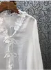 女性ブラウスシャツプラスサイズ2022春夏の大きな女性レース刺繍デコ長袖カジュアルホワイトホワイトイエロートップスルーズ