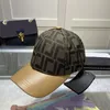 Läder Designer Baseball Caps Högkvalitativa Märke Casual Hats Hip Hop Mössor Lyxig grossist Solid Fashion Women Baseabll Cap