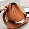 Designer Crossbody Tags Women Messenger Purse brede schouderstrap luxe handtas zachte koeienhuid crossbody vrouwelijke wilde portemonnees 220413