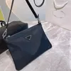 Klasik cüzdan zinciri omuz tasarımcıları ile yeni 3 parçalı set lüks üçgen naylon çantalar crossbody çanta yeni stil akşam çantası