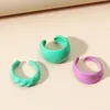 Clipon Screw Back Style Plastic Resin Ear Cuffs 4pcs Random Color NonPiercing Clip Earrings Earcuff For Women Whole JewelryCli9735481