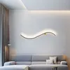 Minimalistisk ledad s-formade strip vägglampor moderna sovrum sovrum hemljusarmatur enkla vardagsrum dekor väggljus kreativ korridor trappa belysning