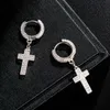 Hip Hop Cubic Zirconia Bling Iced Out Stud Cross Orecchino Orecchini in rame argento dorato per uomo Gioielli rock