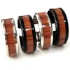 Lotes em massa 50pcs exclusivos anel preto prateado de 8 mm de ajuste de madeira embutido de madeira anel de a￧o inoxid￡vel