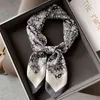 Designer H Handbag Silk Scarf Head Bag Letter Spring and Autumn Hair Band 70 Small Square Female Professional Decoration Womans Scarf