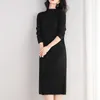 High Quality Sweater Dress for Women Knee-length Solid Color O-Neck Pullover Thick Autumn and Winter Brief Red Pink Black 220317