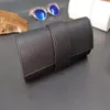 Mais novo estojo de óculos de sol feito à mão de couro retrô portátil europeu personalizado bolsa de óculos masculina marrom preto