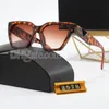 Mentes de soleil de créateurs de créateurs Fashion Classic Eyeglass Goggle Outdoor Beach Sun Sunes For Man Woman 4 Color Signature triangulaire en option avec boîte