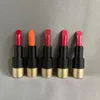 Lipstick Top Quality 5 Colors Lipstick Box Venye exclusif par les dépôts est d'accord 21/33/75/68/85 kit 1,5 g x 5pcs / box