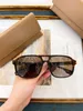 2022 NY B HEMPLATS Fashion Solglasögon Män och kvinnor med Sunscreen med dubbla strålar Anti-UV High-End Sense Ins Glasses