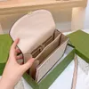 Bolso de cuero de alta calidad Marca de lujo con asa Bolsos de hombro para mujer Bolso cuadrado pequeño Sac A Main