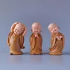 Decorazioni per interni Resina Simpatico piccolo monaco Mini statua Scultura moderna fatta a mano Casa Soggiorno Desktop Figurine Regali per bambini Sp