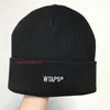 베레트 비니 비니 따뜻한 겨울 모자 남녀 남녀 아크릴 두개골 니트 베이 모자 묘지 감시 Docker Skullcap 2022berets