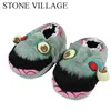 Stone Village 1Pair Plush Zombie tofflor Ravenous Zombie Warm Tisters roliga hemskor Tecknad tofflor ST231 Y200107