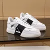 Nya designerskor Sneakers Män Kvinnor Par Sneaker Punk Low Top Chaussures Tryck Splitsning Trendiga Skateboardskor i äkta läder