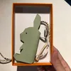 designer en cuir éléphant lapin pendentif sac pièces litchi motif peau de vache ornement voiture porte-clés sacs décoration 100% peau de vache accessoires set tag HBP