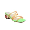 2022 Kvinnliga damer PVC Low 5cm klackar Sandaler Summer Retro Casual Flip-Flops Colorful Dress Gladiator smala bandskor utomhus inomhus transparent diamant Big Si 34-48