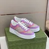 Retro reliëf sneakers dames heren designer schoen motief lederen sneaker veterplatform casual herenschoenen met webscreener-serie