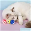 Pet Toys Hollow Plastic Cat Colourf Ball Toy med liten klocka älskvärd röst Interaktiv tinklingvalp som spelar droppleverans 2021 leveranser hem