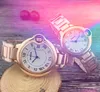 Popüler Moda Kadınlar 32mm Kuvars İzle Erkekler 38mm Çift Stil Safir Cystal Ladies Tam Paslanmaz Çelik Klasik Atmosfer İyi Görünümlü Kol saatleri