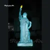 Statue gonflable de la liberté 5m allumant le ballon simulé de statue de déesse d'explosion d'air pour le spectacle de défilé