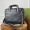 Wysokiej jakości torba na ramię Men Business Torby Skórzowe Kolejne Kolejne Moda Crossbody Czarne torebki Luksusowe designerskie torebkę laptopa Multi Cross Body Stripes