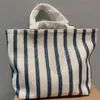 Leisure Shopping Сумка для женщин для женщин Руководство по моде Lafite трава соломенные ткани с большими возможностями для отдыха пляжные сумки легкие дизайнерские сумочки