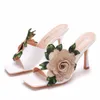 Pantofole in PU di alta qualità con punta quadrata con fiori in pizzo estivo Sandali gladiatore Scarpe da donna con diapositive