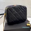 Kvinnor Handväskor axelkopplingar Totes Black Classic Handbag Diamond Quilted Bag