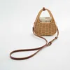ショッピングバッグブランドの籐のわらの袋のためのハンド織りバスケットバッグレトロな肩のクロスボディバッグレディースデザイナートップハンドルバッグ財布INS 220412