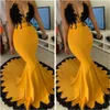 Abiti da sera in pizzo giallo arabo con scollo a sirena in raso con scollo all'americana Abiti da spettacolo per feste formali vintage