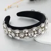 Vintage Baroque De Luxe Scintillant Plein Cristal Perle Bandeau Blanc Strass Princesse Bandeau Pour Les Femmes Coiffe Bijoux De Cheveux