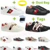 Hommes Italie Abeille Casual Chaussures Femmes Blanc Plat En Cuir Chaussure Vert Rouge Stripe Brodé Couples Baskets Des Chaussures