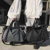 Designer Fitness Travel Bags Tote Unisex Fashionable Large-capacity Men Simple Black Sports Women's Shoulder Bag 220630