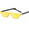 Thug Life Mosaic Lunettes de soleil pour hommes 8 Bit Coding Pixel Trendy Cool Super Party Funny Vintage Shades Eyewear 220629