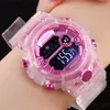 Montres-bracelets Étanche Enfants Montre De Sport Pour Filles Garçons Adolescents Enfant Femmes Horloges Électroniques Numériques Montre-Bracelet Transparent Jelly Waterproo